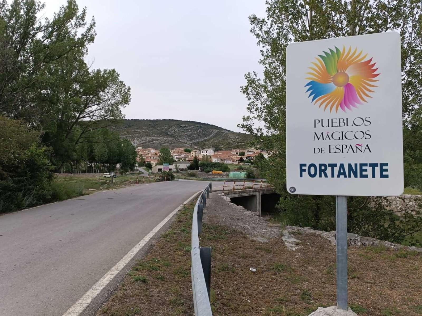 Apartamentos De Turismo Rural La Rocha Fortanete 외부 사진